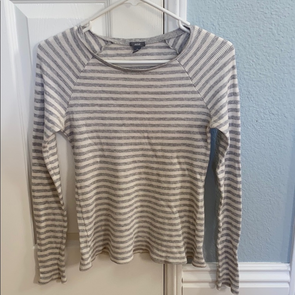 gray and white striped long sleeve